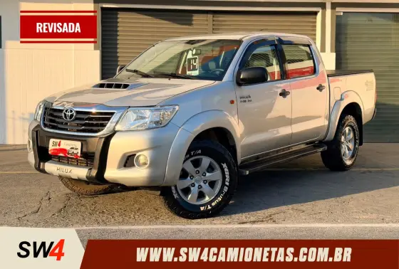 TOYOTA HILUX 3.0 SR 4X4 CD 16V TURBO INTERCOOLER DIESEL 4P MANUAL