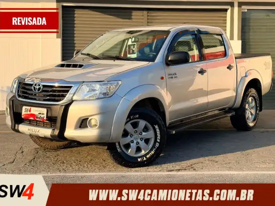 TOYOTA-HILUX-3.0 SR 4X4 CD 16V TURBO INTERCOOLER DIESEL 4P MANUAL TOYOTA-HILUX-2014