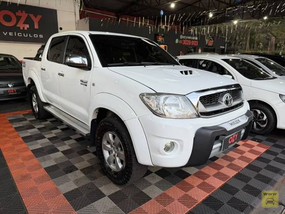 TOYOTA HILUX 3.0 SRV 4X2 CD 16V TURBO INTERCOOLER DIESEL 4P MANUAL