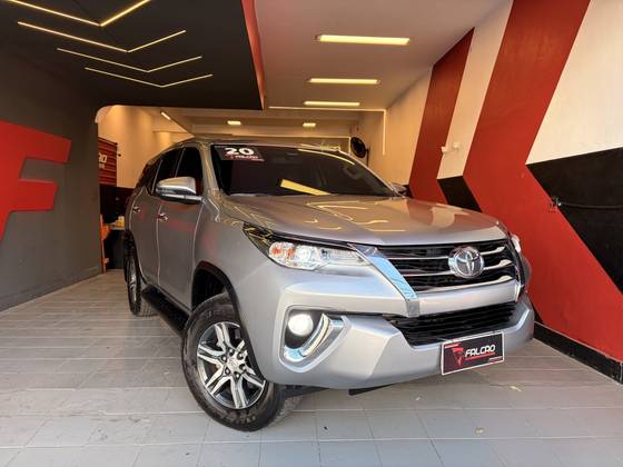 TOYOTA HILUX SW4 2.7 SRV 7 LUGARES 4X2 16V FLEX 4P AUTOMÁTICO