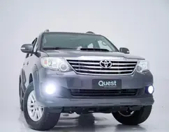 TOYOTA HILUX SW4 3.0 SR 4X4 16V TURBO INTERCOOLER DIESEL 4P AUTOMÁTICO TOYOTA HILUX SW4 3.0 SR 4X4 16V TURBO INTERCOOLER DIESEL 4P AUTOMÁTICO