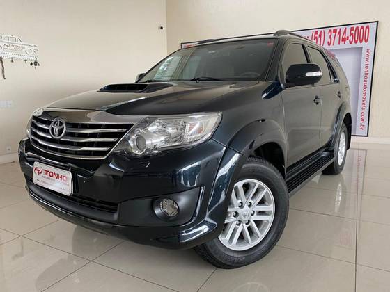 TOYOTA HILUX SW4 3.0 SRV 4X4 16V TURBO INTERCOOLER DIESEL 4P AUTOMÁTICO