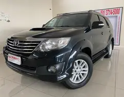 TOYOTA HILUX SW4 3.0 SRV 4X4 16V TURBO INTERCOOLER DIESEL 4P AUTOMÁTICO TOYOTA HILUX SW4 3.0 SRV 4X4 16V TURBO INTERCOOLER DIESEL 4P AUTOMÁTICO