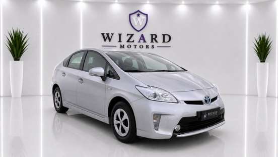 TOYOTA-PRIUS-1.8 16V HÍBRIDO 4P AUTOMÁTICO TOYOTA-PRIUS-2015