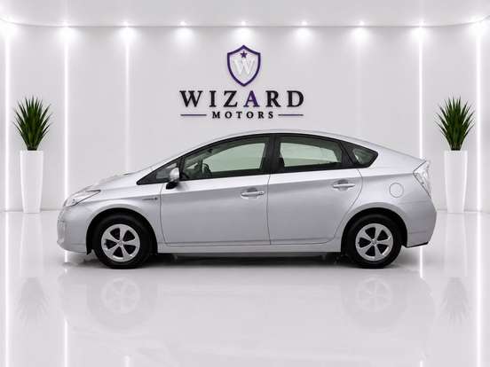 TOYOTA-PRIUS-1.8 16V HÍBRIDO 4P AUTOMÁTICO TOYOTA-PRIUS-2015
