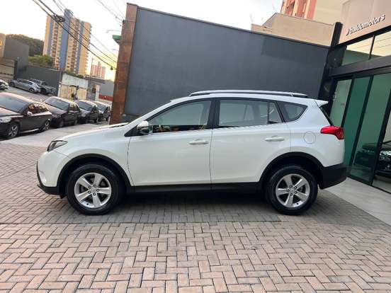 TOYOTA-RAV4-2013