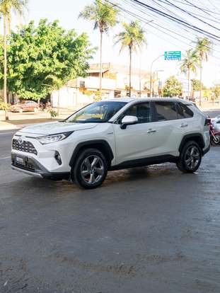 TOYOTA-RAV4-2019