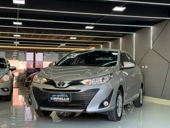 TOYOTA YARIS 1.5 16V FLEX SEDAN XL LIVE MULTIDRIVE