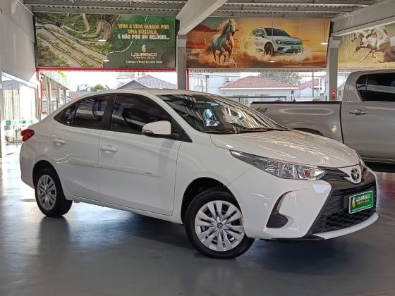 TOYOTA YARIS 1.5 16V FLEX SEDAN XL MULTIDRIVE