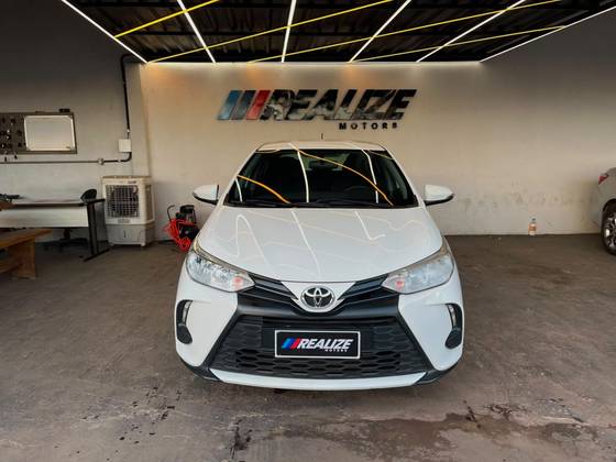TOYOTA YARIS 1.5 16V FLEX SEDAN XL PLUS TECH MULTIDRIVE