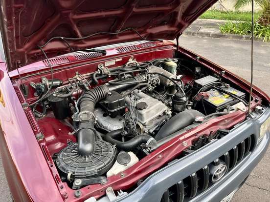 TOYOTA-HILUX-2.7 SRV 4X2 CS 16V GASOLINA 2P MANUAL TOYOTA-HILUX-2002