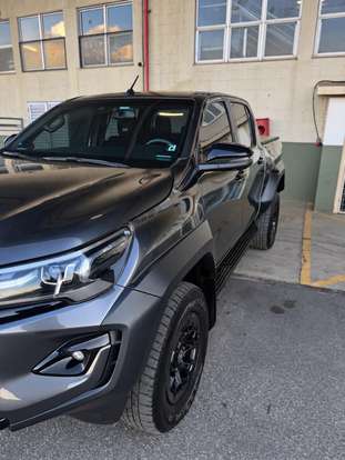 TOYOTA-HILUX-2024
