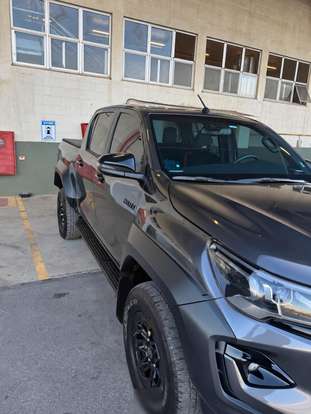 TOYOTA-HILUX-2024