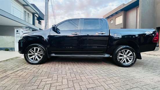 TOYOTA-HILUX-2.8 SRV 4X4 CD 16V DIESEL 4P AUTOMÁTICO TOYOTA-HILUX-2020