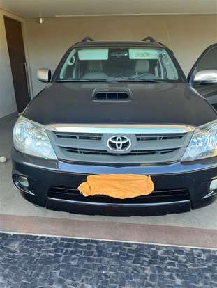 TOYOTA-HILUX SW4-2008