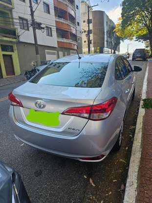 TOYOTA-YARIS-1.5 16V FLEX SEDAN XL LIVE MULTIDRIVE TOYOTA-YARIS-2022