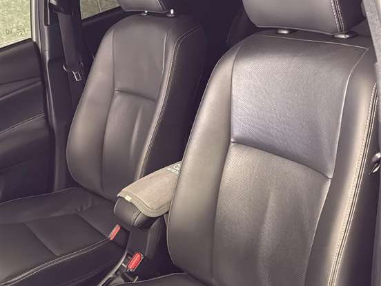 TOYOTA-YARIS-1.5 16V FLEX XS MULTIDRIVE TOYOTA-YARIS-2019