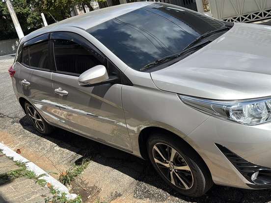 TOYOTA-YARIS-1.5 16V FLEX XS MULTIDRIVE TOYOTA-YARIS-2019