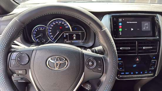 TOYOTA-YARIS-2019