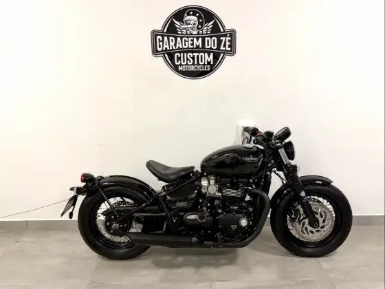 TRIUMPH BONNEVILLE BOBBER 1200 TRIUMPH BONNEVILLE BOBBER 1200
