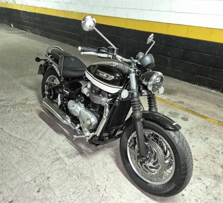 TRIUMPH BONNEVILLE SPEEDMASTER 