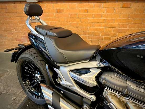 TRIUMPH-ROCKET III R-2020