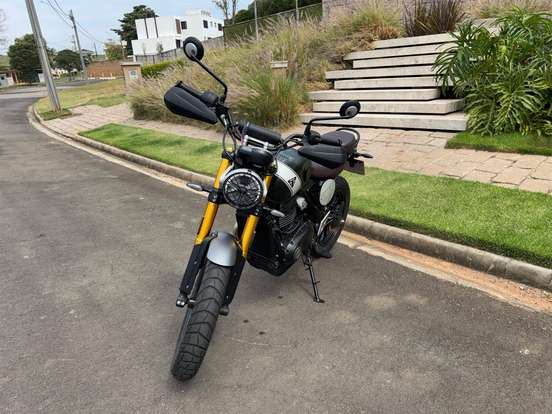 TRIUMPH-SCRAMBLER 400 X-2024