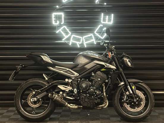 TRIUMPH-STREET TRIPLE R ABS TRIUMPH-STREET TRIPLE R ABS-2023