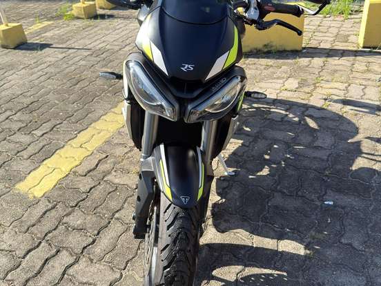 TRIUMPH-STREET TRIPLE 765 RS TRIUMPH-STREET TRIPLE 765 RS-2020
