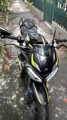 TRIUMPH-STREET TRIPLE 765 RS-2020