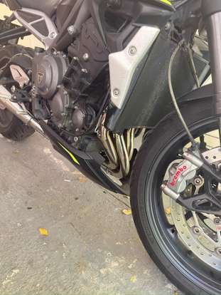 TRIUMPH-STREET TRIPLE 765 RS-2020