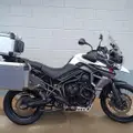 TRIUMPH TIGER 800 XCA TRIUMPH TIGER 800 XCA