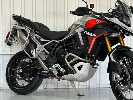 TRIUMPH-TIGER 900 RALLY PRO-2025