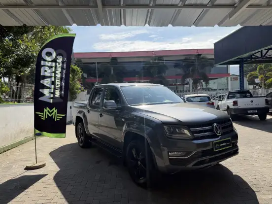 VOLKSWAGEN-AMAROK-2017