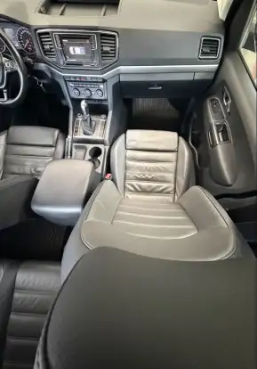 VOLKSWAGEN-AMAROK-2017