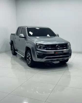 VOLKSWAGEN AMAROK 3.0 V6 TDI DIESEL COMFORTLINE CD 4MOTION AUTOMÁTICO