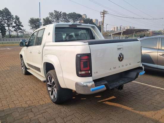 VOLKSWAGEN-AMAROK-2026
