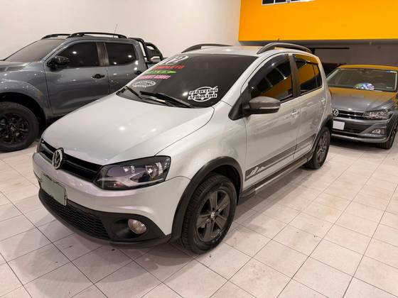 VOLKSWAGEN CROSSFOX 1.6 MI FLEX 8V 4P MANUAL