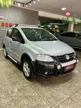 VOLKSWAGEN CROSSFOX 1.6 MI FLEX 8V 4P MANUAL