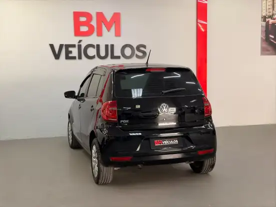 VOLKSWAGEN-FOX-1.0 MI SELEÇÃO 8V FLEX 4P MANUAL VOLKSWAGEN-FOX-2014