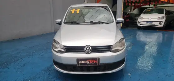 VOLKSWAGEN FOX 1.6 MI 8V FLEX 4P MANUAL