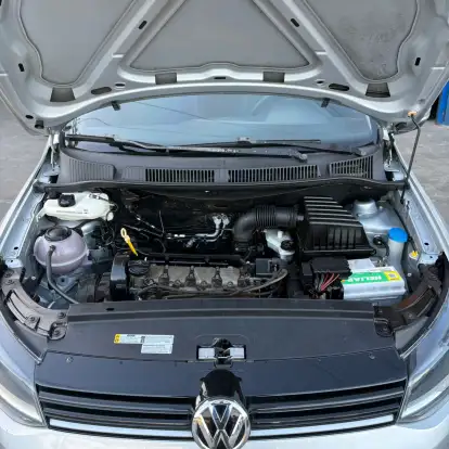 VOLKSWAGEN-FOX-2021
