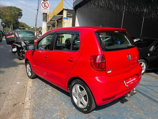 VOLKSWAGEN-FOX-1.6 MI 8V FLEX 4P AUTOMATIZADO VOLKSWAGEN-FOX-2014