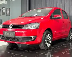 VOLKSWAGEN FOX 1.6 MI 8V FLEX 4P AUTOMATIZADO VOLKSWAGEN FOX 1.6 MI 8V FLEX 4P AUTOMATIZADO