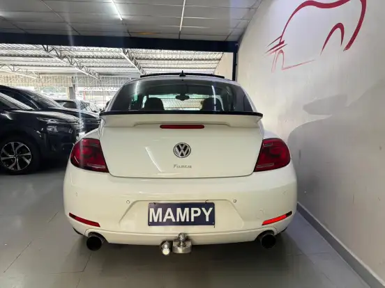 VOLKSWAGEN-FUSCA-2014