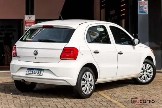 VOLKSWAGEN-GOL-2022