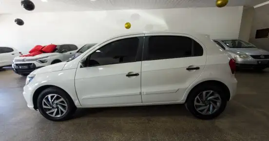 VOLKSWAGEN-GOL-2021