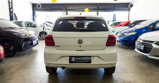 VOLKSWAGEN-GOL-2021