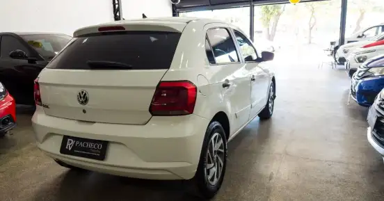 VOLKSWAGEN-GOL-2021