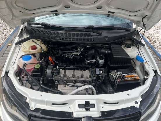 VOLKSWAGEN-GOL-2013